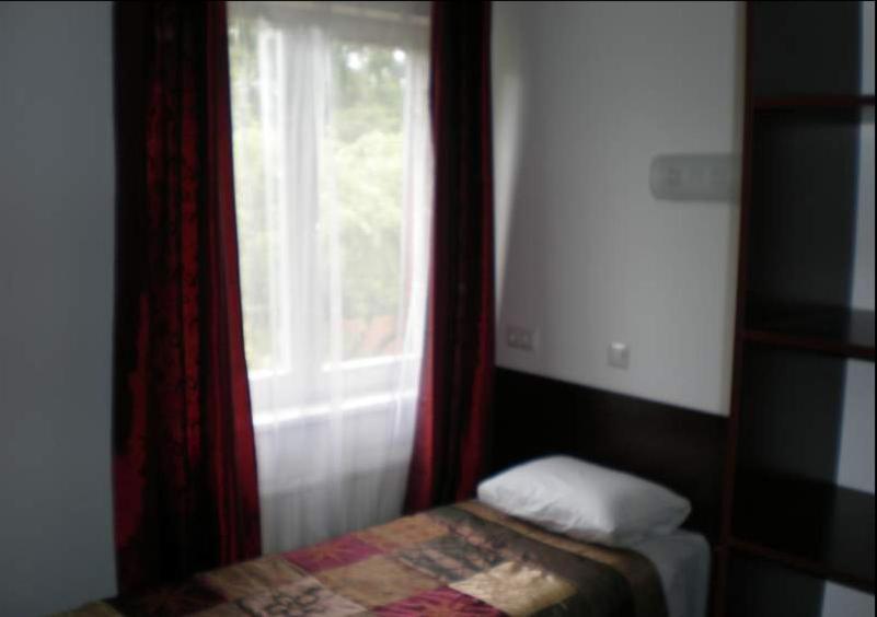 Vabriku Guesthouse Tallin Habitación foto