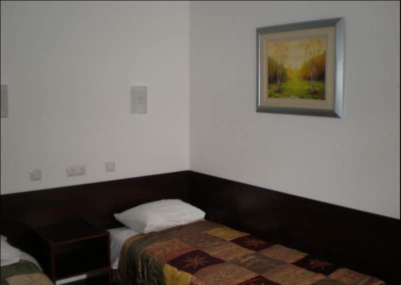 Vabriku Guesthouse Tallin Habitación foto